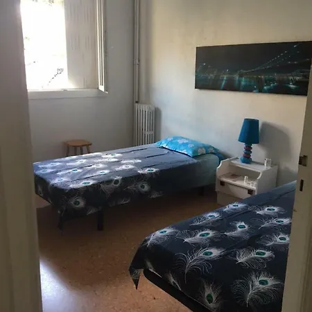 Lisa V Apartment Cannes